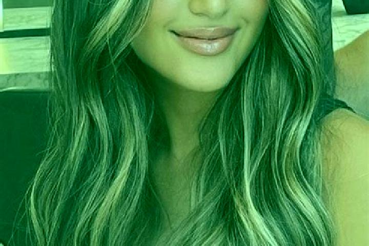 Evelyn, 21, a dark blonde brown-eyed slavic companion based in Chiantla. Offering Girlfriend Experience, 69, Erotic Massage, GFE, Tantra. Available for incal...