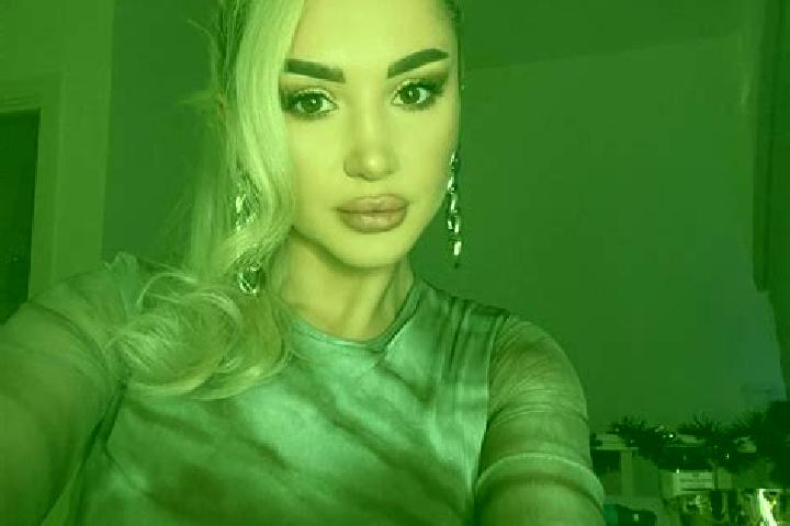 Evelyn, 21, a dark blonde dark-eyed asian companion based in Sujiatuo. Offering Overnight, GFE, Erotic Massage, Travel Companion. Available for incall and ou...