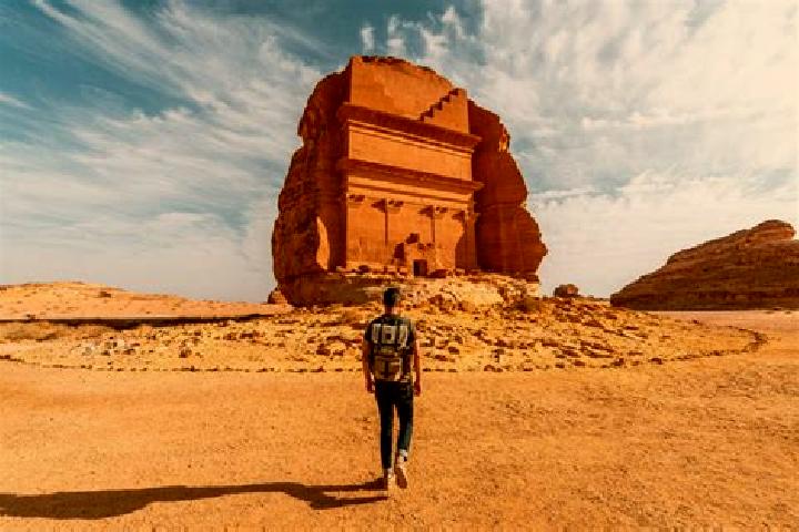Evelyn, 21 — Escort in Al Awwamiyah, Saudi Arabia