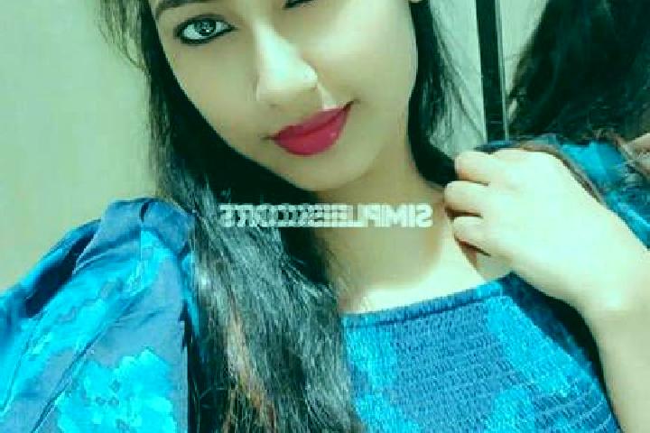 Evelyn, 21 — Escort in Darbhanga, India