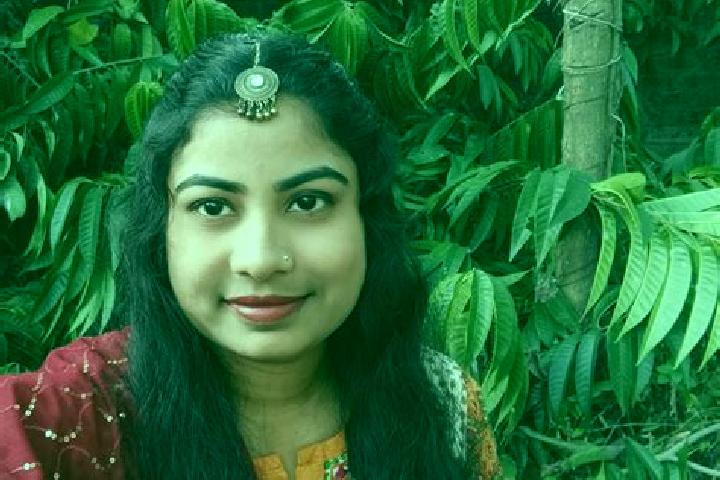 Evelyn, 21 — Escort in Parbatipur, India