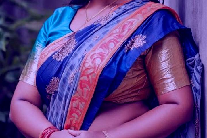 Evelyn, 21 — Escort in Saria, India