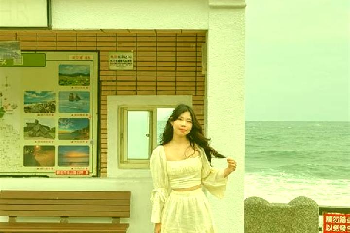 Evelyn, 21 — Escort in Tiaoshi, China
