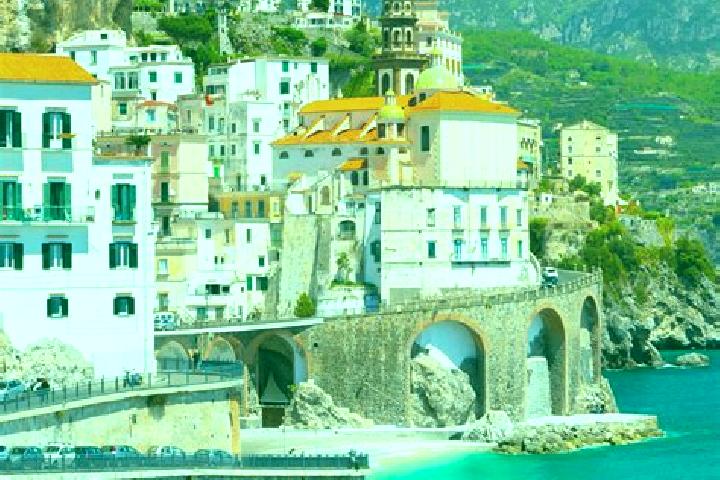 Evelyn, 21 — Escort in Voze, Italy