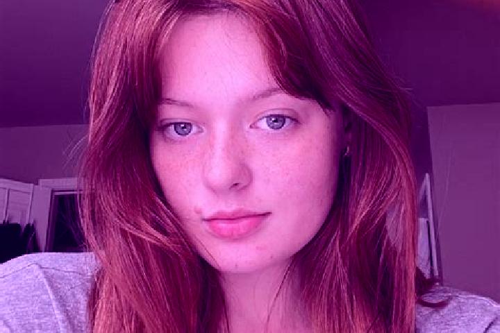 Evelyn, 22, a auburn grey-eyed mixed companion based in Zinantla. Offering Girlfriend Experience, Roleplay, Deep French Kissing, Massage, GFE. Available for ...