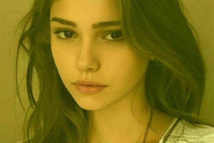 Evelyn, 22, a auburn hazel-eyed slavic companion based in Nilombot. Offering Prostate Massage, 69, Tantra. Available for incall and outcall, overnight bookin...