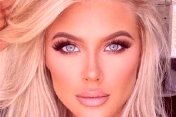 Evelyn, 22, a platinum blonde amber-eyed middle eastern companion based in Zepperen. Offering Domination, GFE, Girlfriend Experience. Available for incall an...