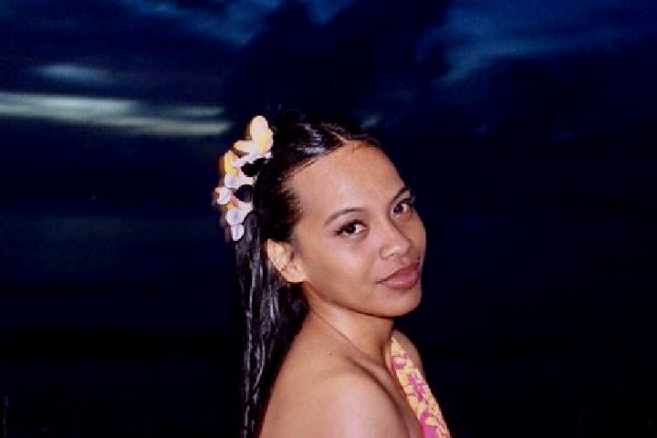 Evelyn, 22 — Escort in Boe, Nauru