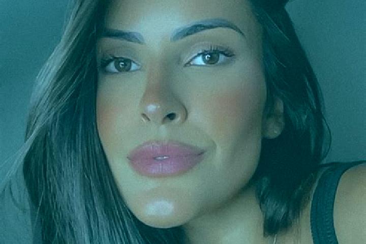 Evelyn, 22 — Escort in Borge, Spain