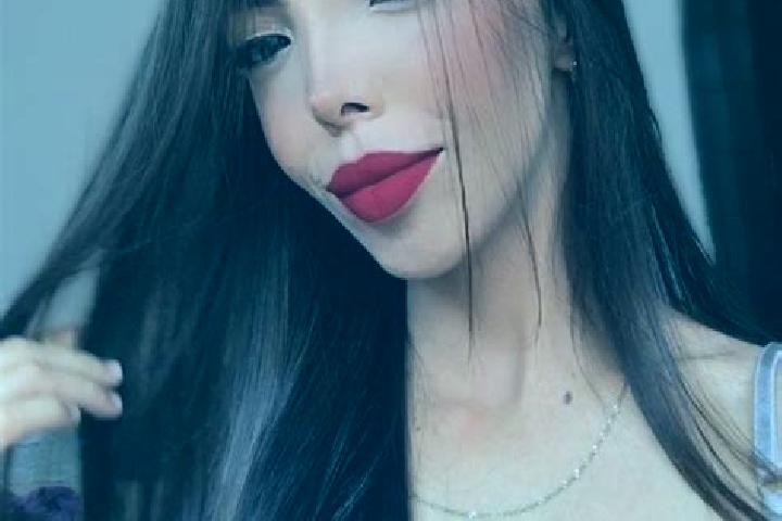 Evelyn, 22 — Escort in Caldazinha, Brazil