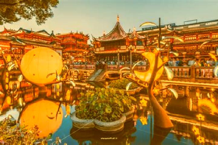 Evelyn, 22 — Escort in Chenghuang, China