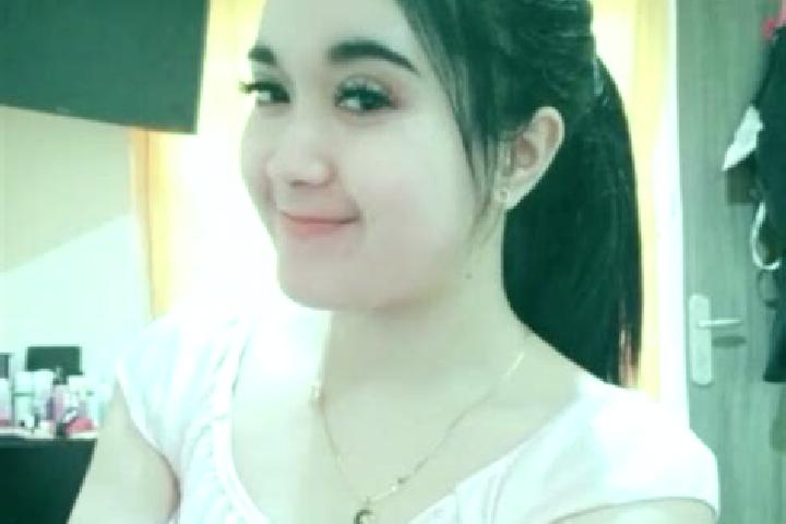 Evelyn, 22 — Escort in Gudang, China