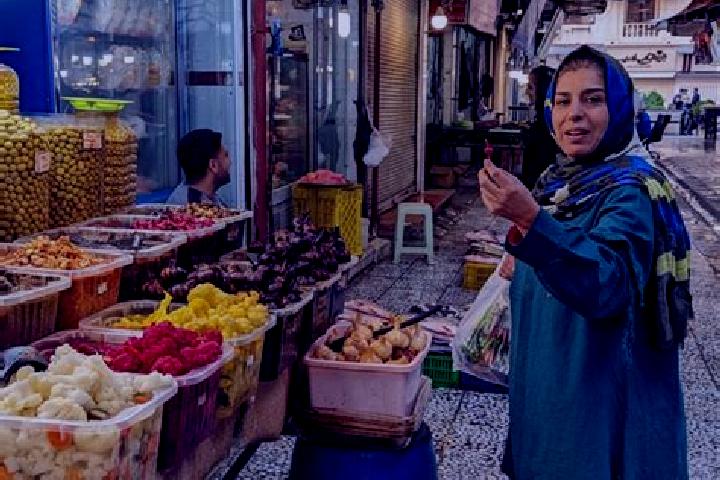 Evelyn, 22 — Escort in Sari, Iran
