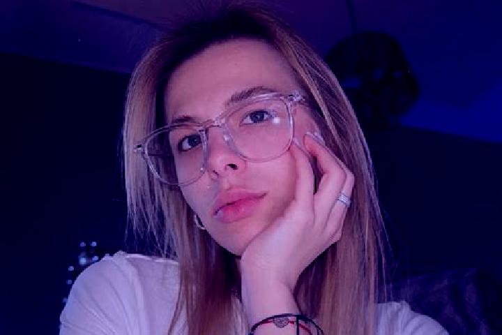 Evelyn, 22 — Escort in Studenka, Czech Republic