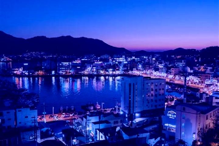 Evelyn, 22 — Escort in Tongyeong, South Korea