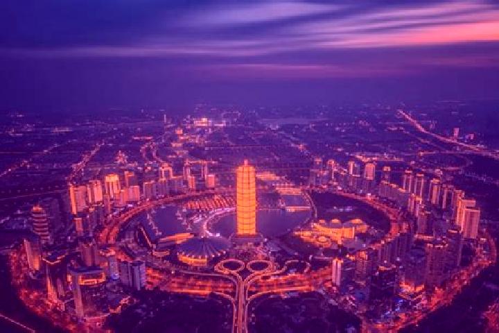 Evelyn, 22 — Escort in Zhangzhou, China
