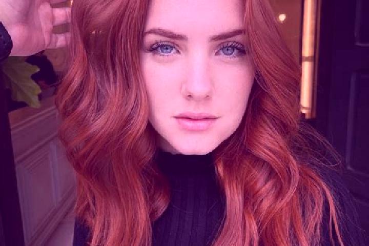 Evelyn, 23, a auburn blue-eyed mediterranean companion based in Rosemount. Offering BDSM, Fetish, Party Girl. Available for incall and outcall, day and eveni...