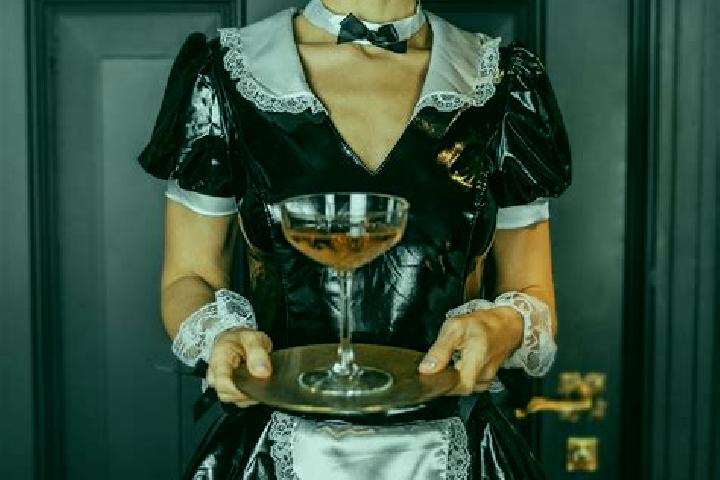 Evelyn, 23, a black brown-eyed caucasian companion based in Davenstedt. Offering Massage, BDSM, Travel Companion, Domination. Available for incall and outcal...