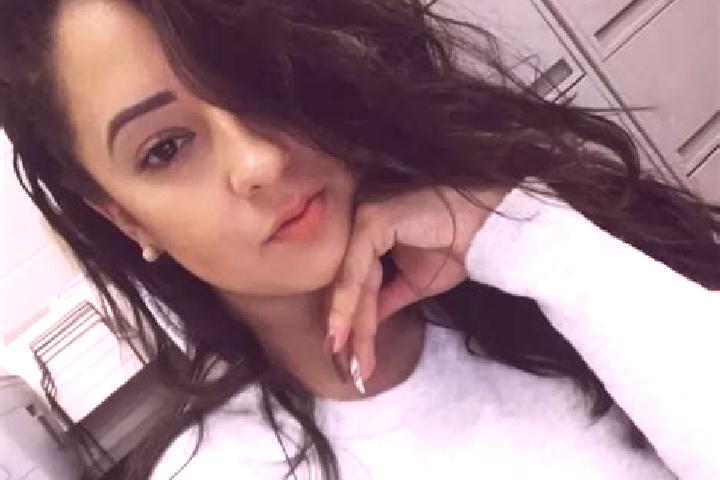 Evelyn, 23, a black brown-eyed caucasian companion based in San Enrique de Guadiaro. Offering OWO, Couples, Duos, Tantra. Available for incall and outcall, d...