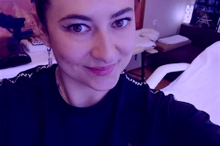 Evelyn, 23, a brunette grey-eyed slavic companion based in Torre de Picenardi. Offering Couples, BDSM, Massage, Tantra. Available for incall and outcall, day...