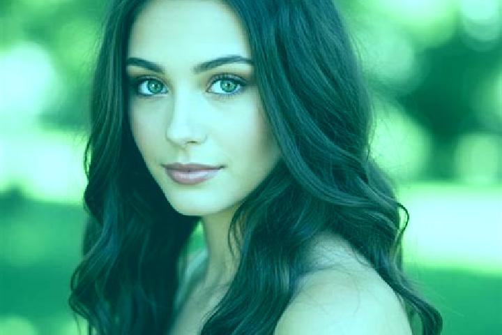 Evelyn, 23, a brunette hazel-eyed european companion based in Goektepe. Offering Fetish, GFE, Erotic Massage, Girlfriend Experience. Available for incall and...