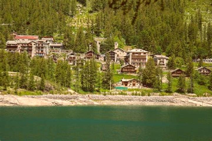 Evelyn, 23 — Escort in Ceresole Reale, Italy