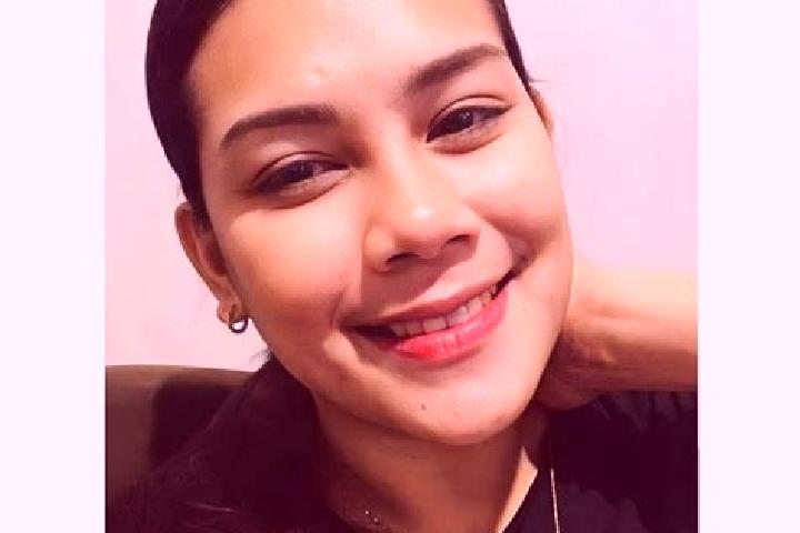 Evelyn, 23 — Escort in Handeng, Indonesia
