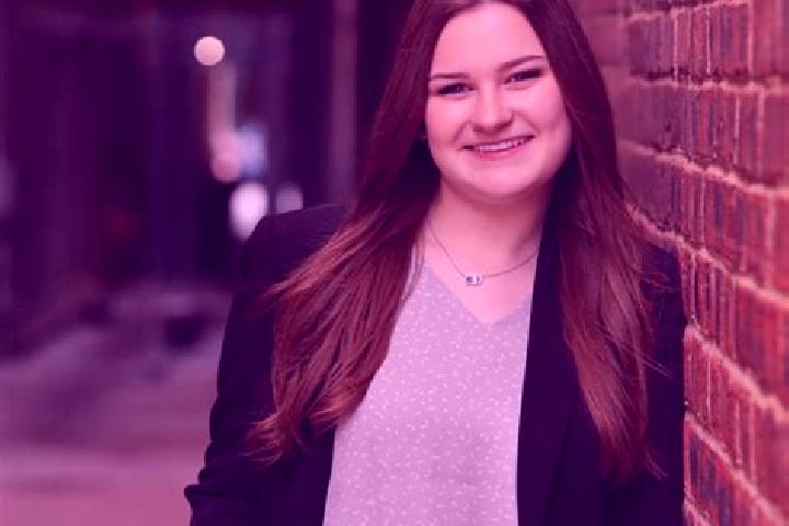 Evelyn, 23 — Escort in Haslet, United States
