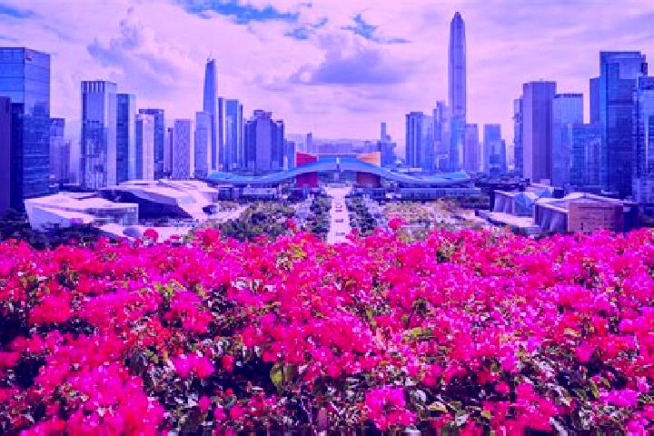 Evelyn, 23 — Escort in Lianhuashan, China