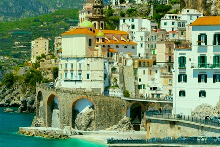 Evelyn, 23 — Escort in Pizzoni, Italy