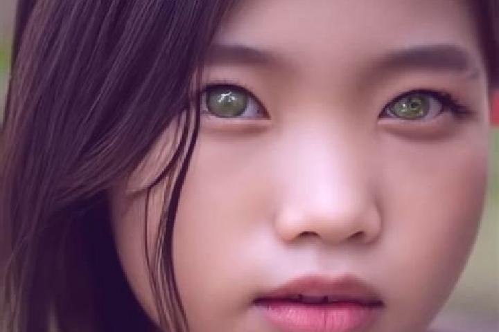 Evelyn, 24, a auburn green-eyed asian companion based in NoMa. Offering Massage, Prostate Massage, BDSM. Available for incall and outcall, day and evening da...
