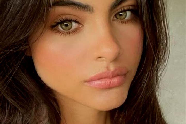 Evelyn, 24, a black dark-eyed indian companion based in Imielno. Offering Striptease, Dinner Date, Girlfriend Experience, Overnight. Available for incall and...