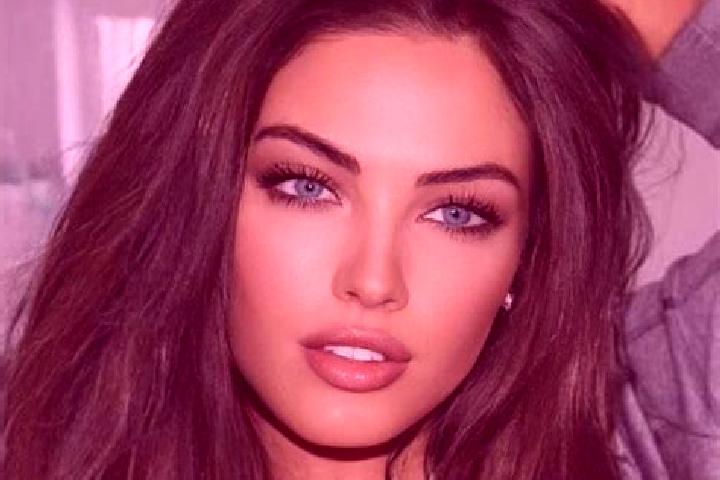Evelyn, 24, a brunette dark-eyed caucasian companion based in Aquila. Offering Prostate Massage, Fetish, OWO. Available for incall and outcall, day and eveni...
