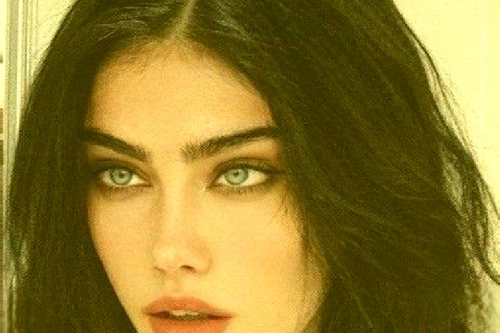 Evelyn, 24, a chestnut grey-eyed caucasian companion based in Uden. Offering OWO, BDSM, Prostate Massage, CIM. Available for incall and outcall, day and even...