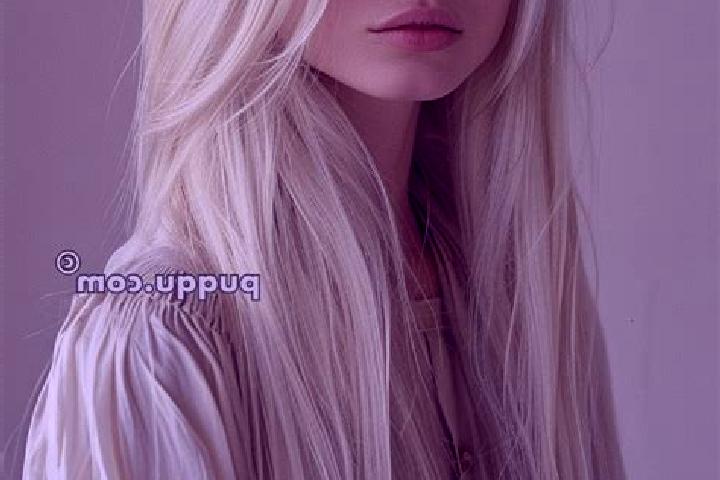 Evelyn, 24, a platinum blonde blue-eyed ebony companion based in Calaparu. Offering CIM, Couples, BDSM. Available for incall and outcall, day and evening dates.
