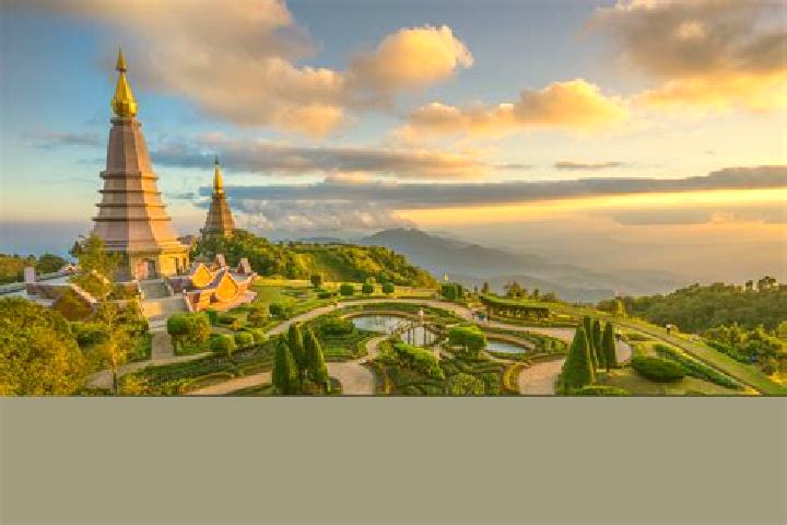 Evelyn, 24 — Escort in Chiang Kham, Thailand