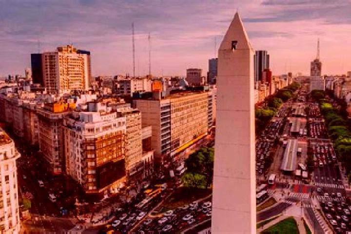 Evelyn, 24 — Escort in La Merced de Buenos Aires, Ecuador