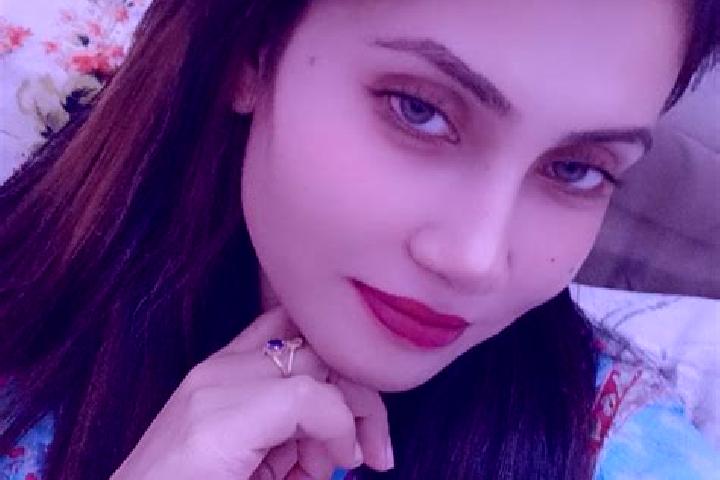 Evelyn, 24 — Escort in Magura, Bangladesh