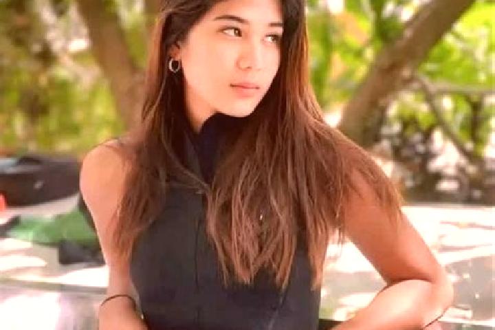 Evelyn, 24 — Escort in Patay, France