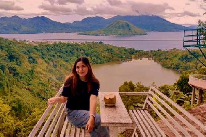 Evelyn, 24 — Escort in Tanjungpecinan Utara, Indonesia