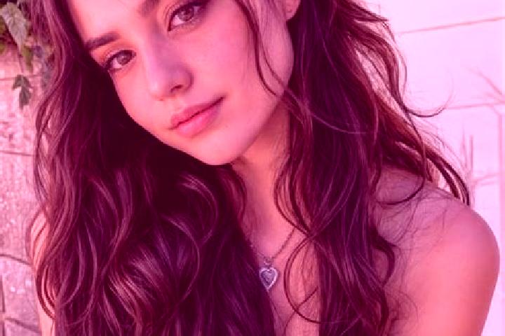Evelyn, 25, a black hazel-eyed mediterranean companion based in Umm Salal Muhammad. Offering Travel Companion, 69, Erotic Massage, OWO. Available for incall ...
