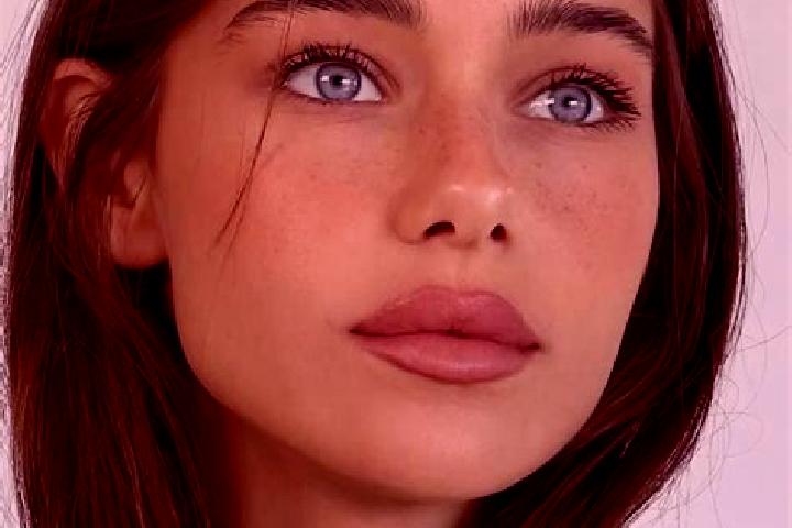 Evelyn, 25, a brunette blue-eyed slavic companion based in Malpartida de Caceres. Offering Massage, Prostate Massage, Dinner Date. Available for incall and o...