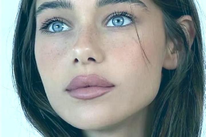Evelyn, 25, a brunette grey-eyed asian companion based in Nahuatzen. Offering Deep French Kissing, Overnight, Travel Companion. Available for incall and outc...