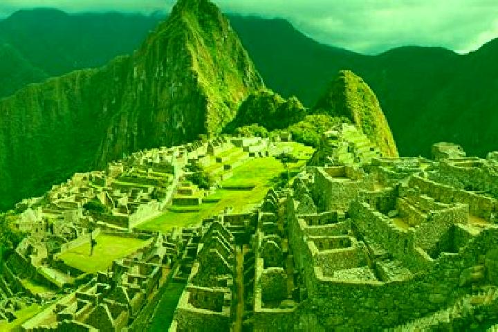 Evelyn, 25 — Escort in Cachinche, Peru