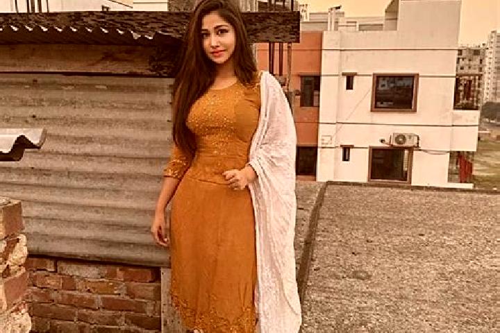 Evelyn, 25 — Escort in Dhaka, India