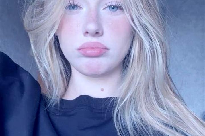 Evelyn, 25 — Escort in Lyublino, Russia