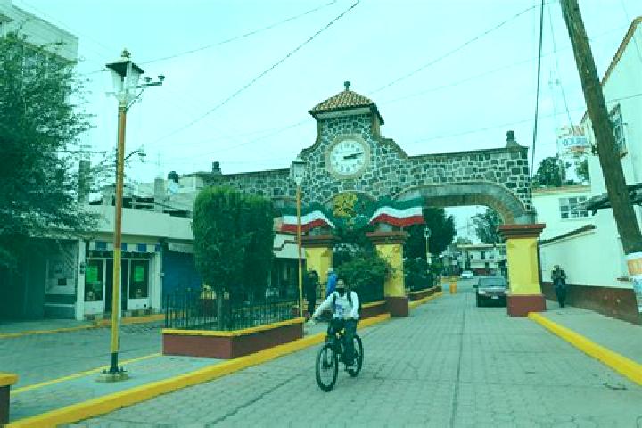 Evelyn, 25 — Escort in Santa Maria Ajoloapan, Mexico