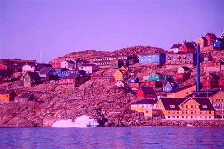 Evelyn, 25 — Escort in Uummannaq, Greenland