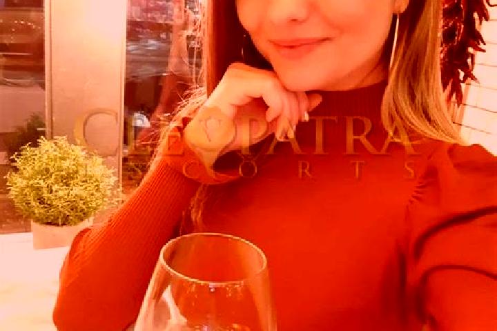 Evelyn, 26, a auburn amber-eyed mixed companion based in Centro Habitacional Burocratas de Guadalupe. Offering Girlfriend Experience, Massage, OWO, Couples, ...