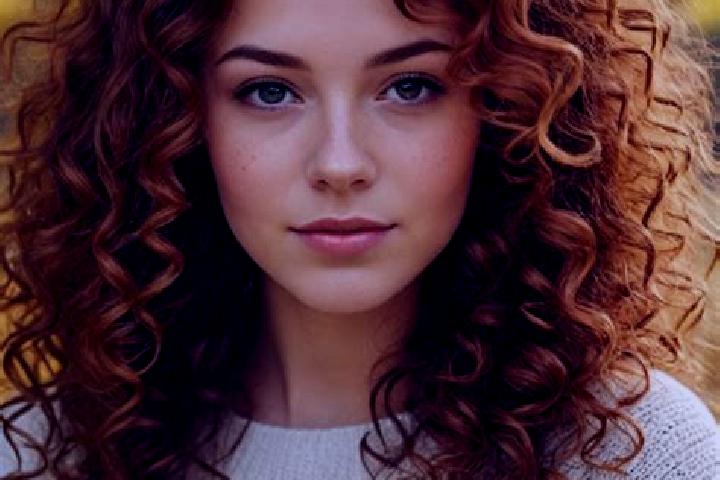 Evelyn, 26, a auburn blue-eyed slavic companion based in Koyali. Offering Erotic Massage, A-Level, OWO. Available for incall and outcall, day and evening dates.